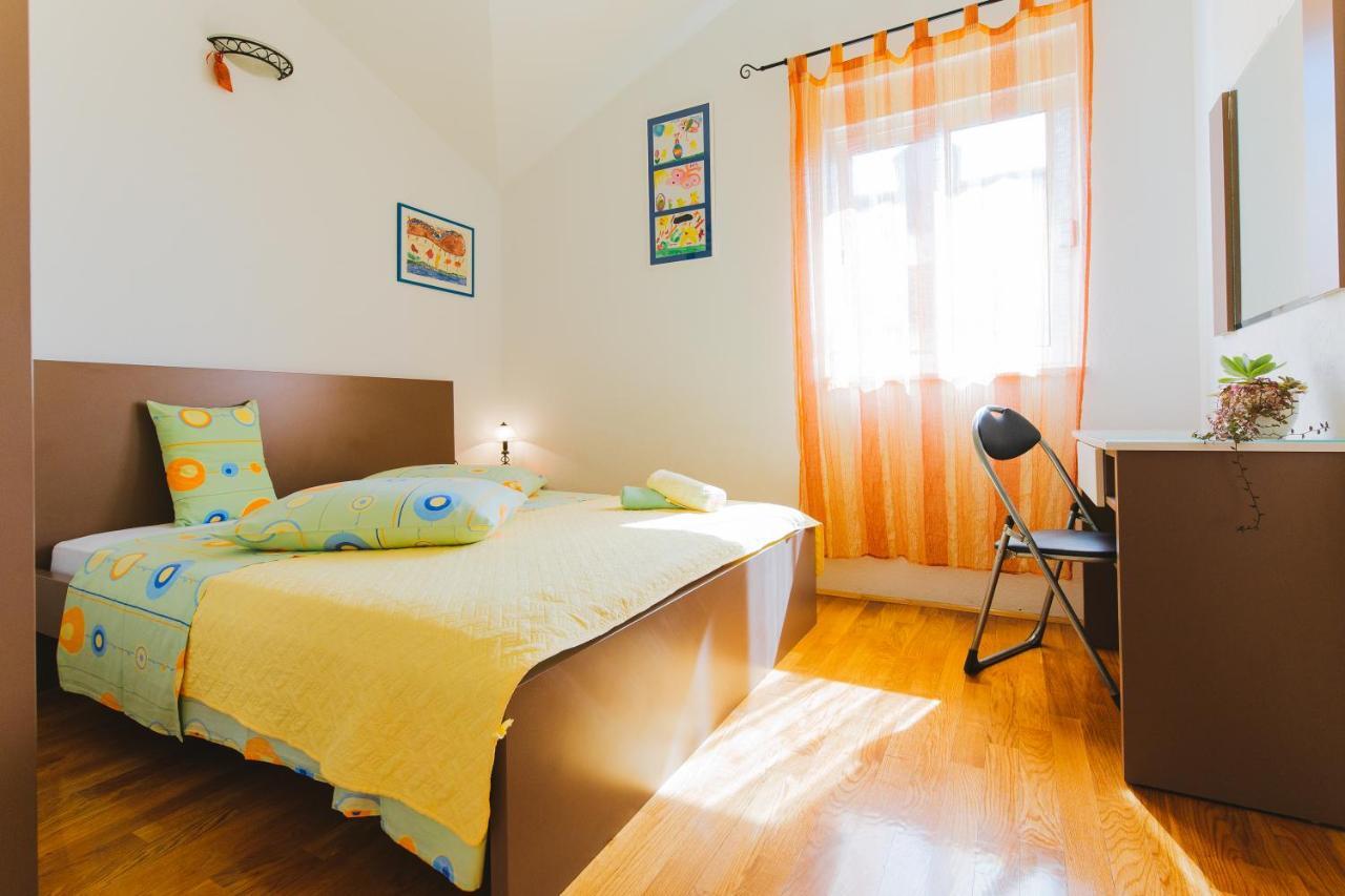 Apartmani Villa Marija Omiš Exterior foto